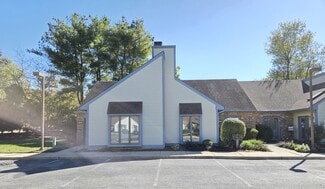 Plus de détails pour 146 Lakeview Dr S, Gibbsboro, NJ - Bureau à vendre