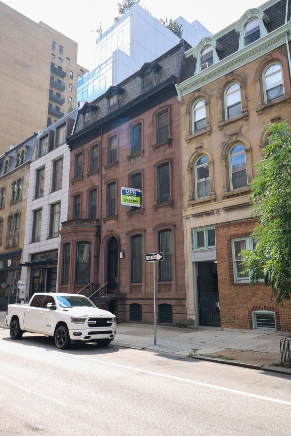 2112 Walnut St, Philadelphia, PA à vendre Photo principale– Image 1 sur 30