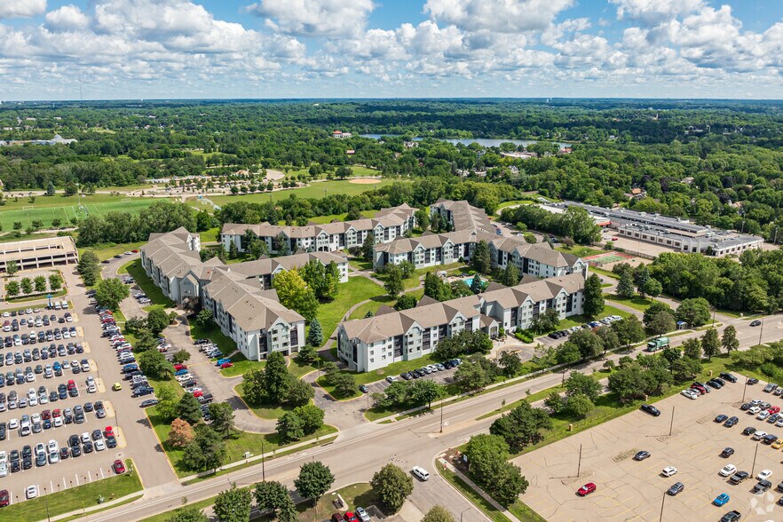 1180 Cushing Cir, Saint Paul, MN à vendre - Aérien – Image 3 sur 36
