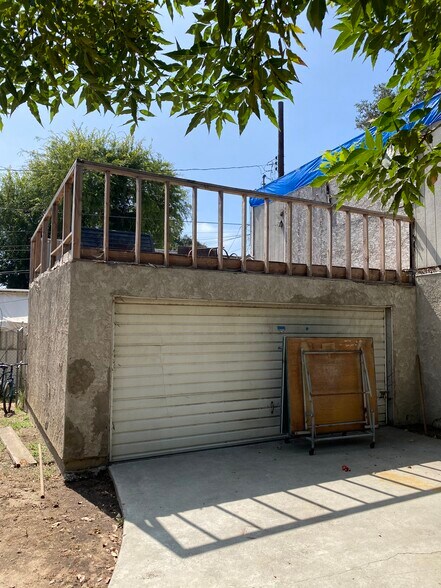 158 E Sacramento St, Altadena, CA à vendre - Photo de l’immeuble – Image 2 sur 16