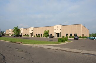 Plus de détails pour 855 Cleveland St S, Cambridge, MN - Local d'activités à louer