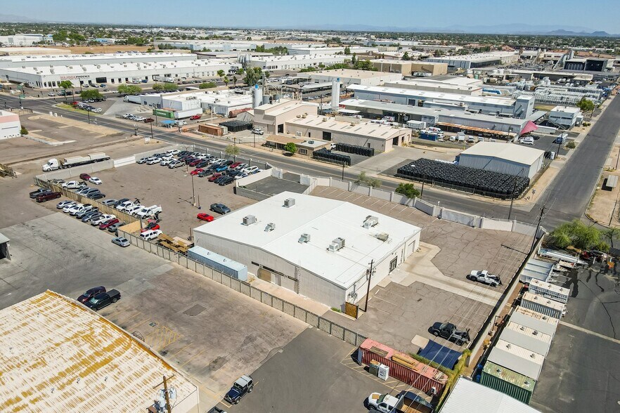 4205 W Glenrosa Ave, Phoenix, AZ à louer - Photo de l’immeuble – Image 3 sur 8