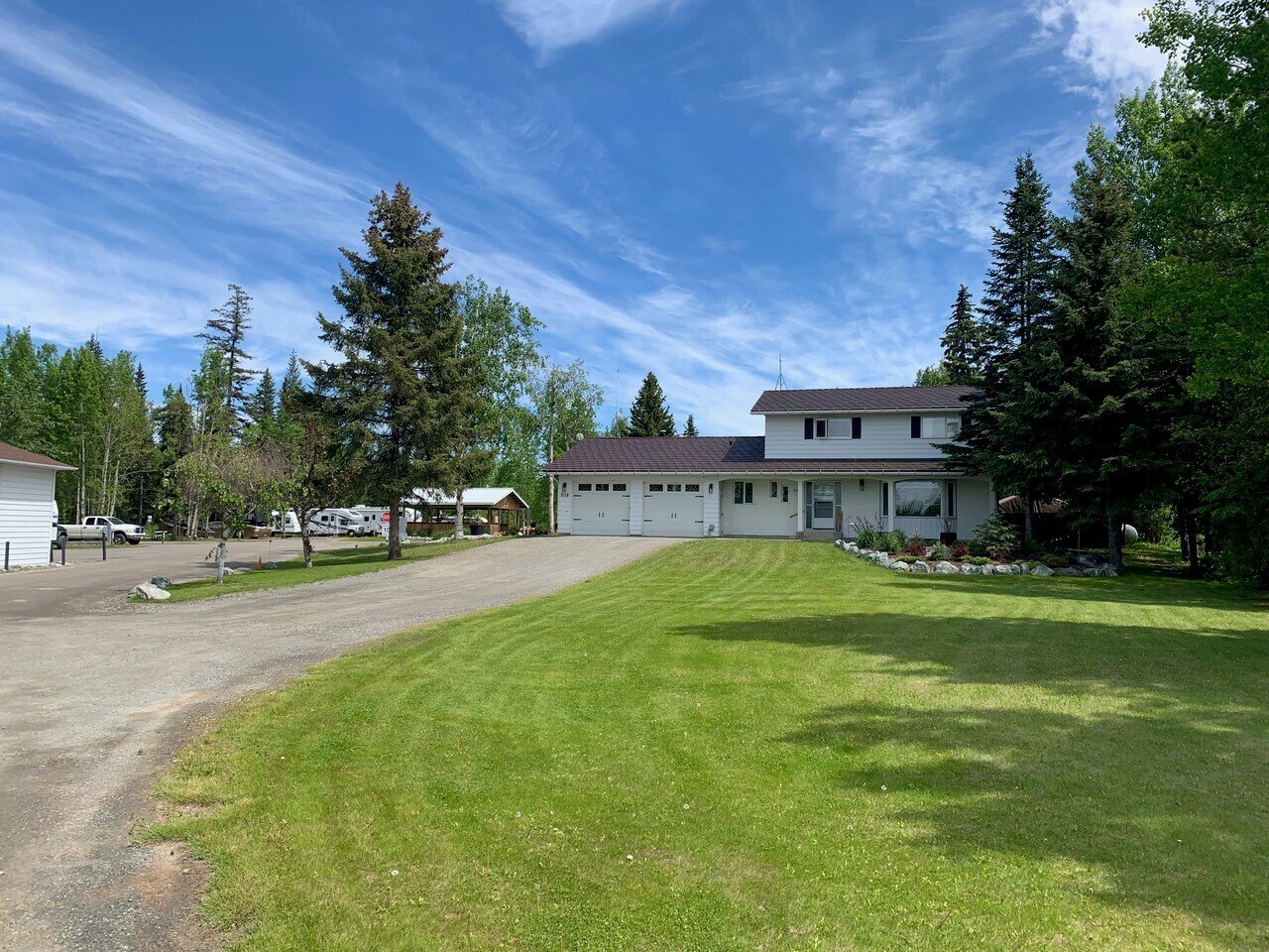 9180 Cariboo Hwy, Prince George, BC à vendre Photo de l’immeuble– Image 1 sur 29