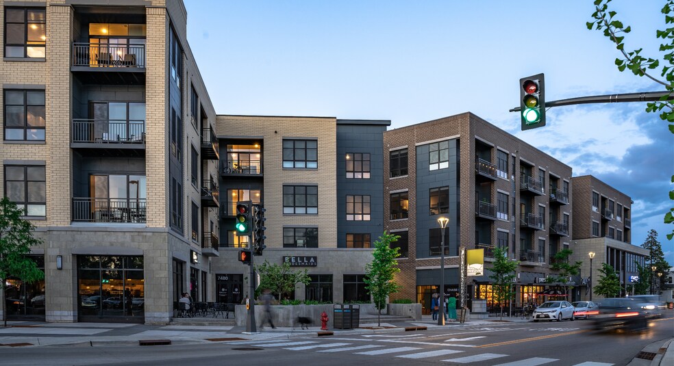 7400 W State St, Wauwatosa, WI à louer - Photo de l’immeuble – Image 2 sur 6
