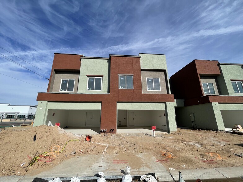 13360 W Van Buren St, Goodyear, AZ à vendre - Photo de l’immeuble – Image 2 sur 24