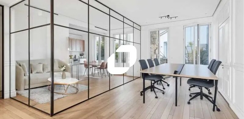 14 Avenue Franklin D. Roosevelt, Paris à louer - Photo de l’immeuble – Image 2 sur 5