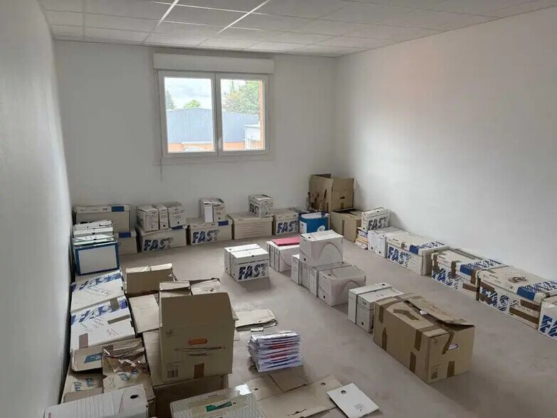 Bureau dans Craponne à vendre - Photo intérieure – Image 3 sur 12