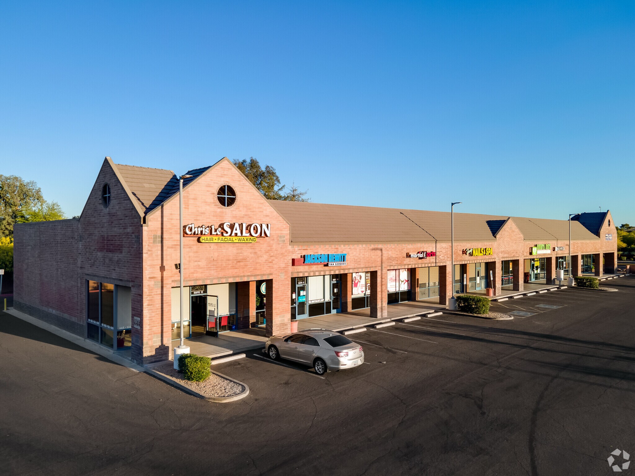 4731 E Greenway Rd, Phoenix, AZ à louer Photo principale– Image 1 sur 6