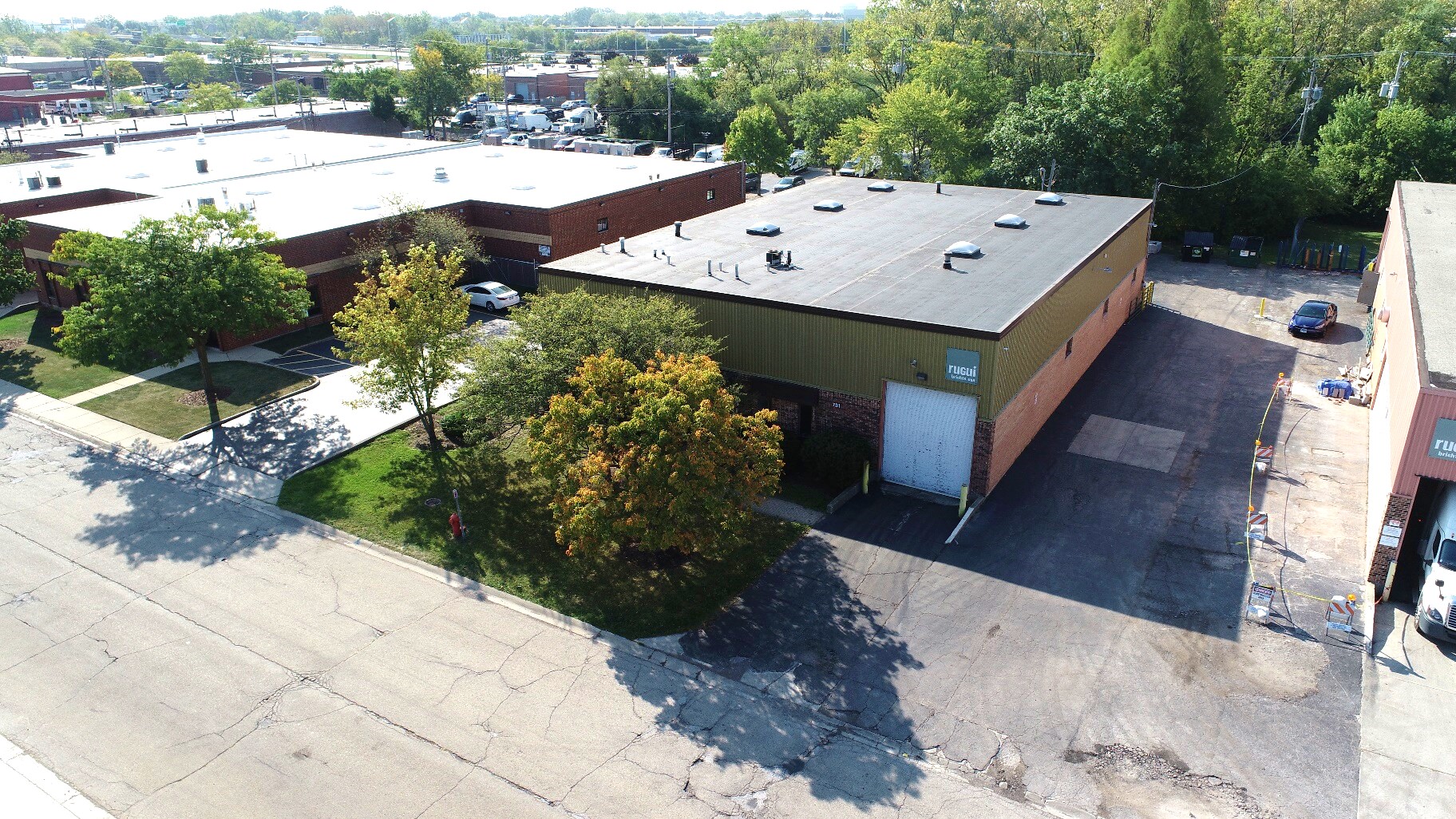 731 Morse Ave, Schaumburg, IL à vendre Photo de l’immeuble– Image 1 sur 8
