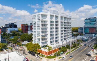 Plus de détails pour 2700 N Miami Ave, Miami, FL - Local commercial à louer