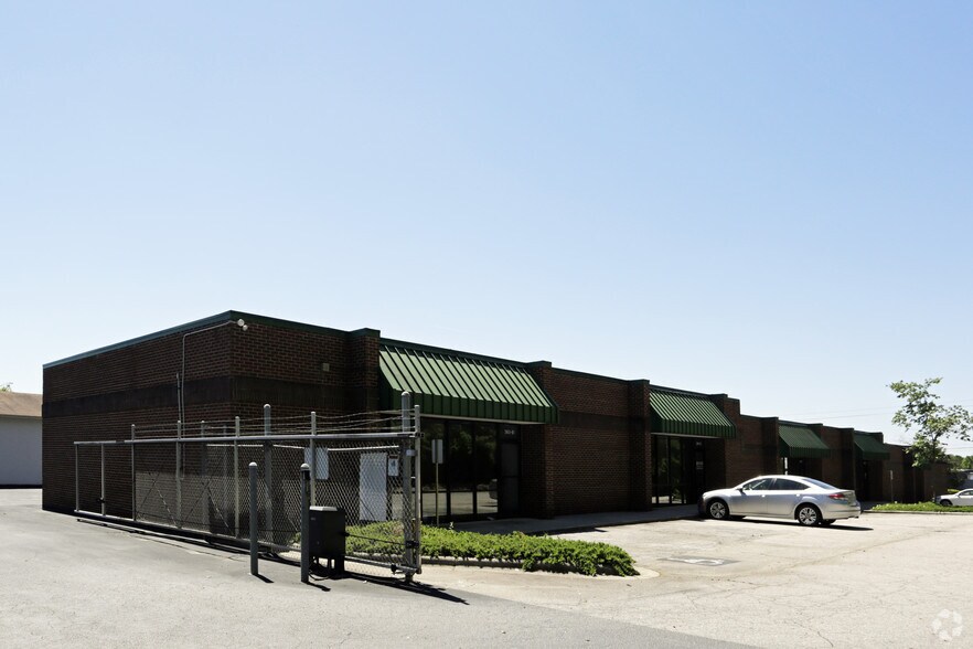 503 E Highway 70, Garner, NC à louer - Photo de l’immeuble – Image 2 sur 5