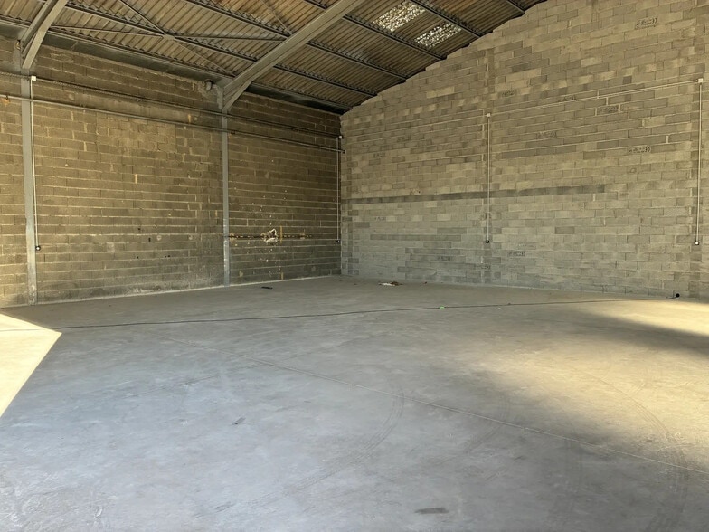 27 Rue Fernand Forest, Perpignan à louer - Photo de l’immeuble – Image 3 sur 4