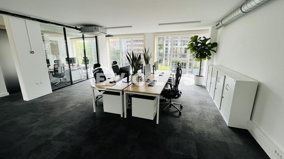 Bureau dans Vanves à louer - Photo intérieure – Image 2 sur 9