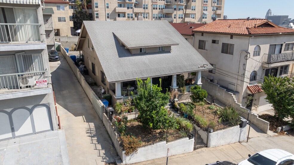 934 Centennial St, Los Angeles, CA à vendre - Photo de l’immeuble – Image 3 sur 9