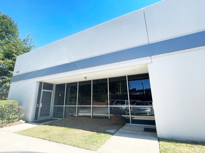 556 Arbor Hill Rd, Kernersville, NC à louer - Photo de l’immeuble – Image 2 sur 7