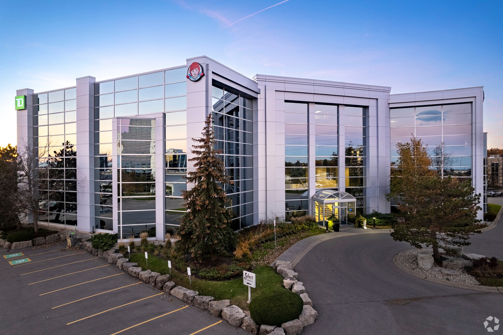 5515 N Service Rd, Burlington, ON à louer Photo principale– Image 1 sur 5