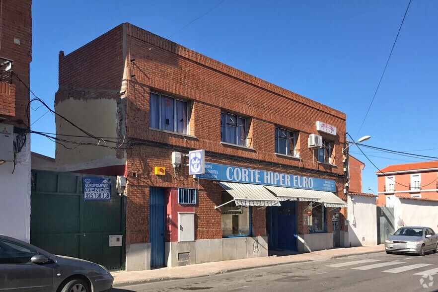 Calle Ramón y Cajal, 26, Fuensalida, Toledo à louer - Photo de l’immeuble – Image 2 sur 2