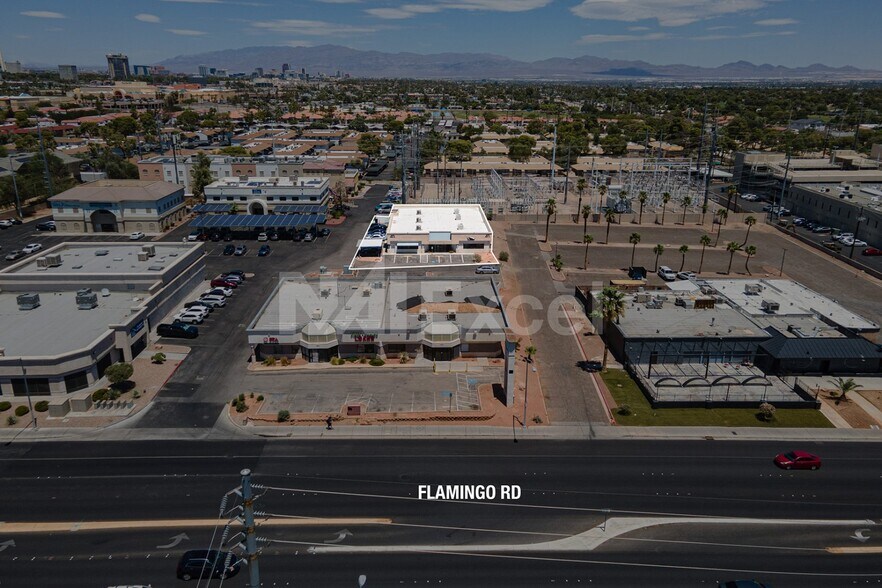 1670 E Flamingo Rd, Las Vegas, NV à louer - Aérien – Image 3 sur 7