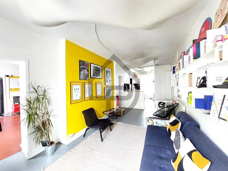 Bureau dans Paris à louer - Photo de l’immeuble – Image 1 sur 12