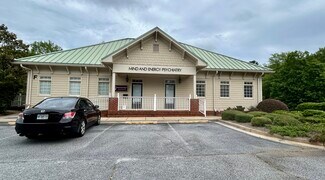 Plus de détails pour 37 Calumet Pky, Newnan, GA - Bureau à louer