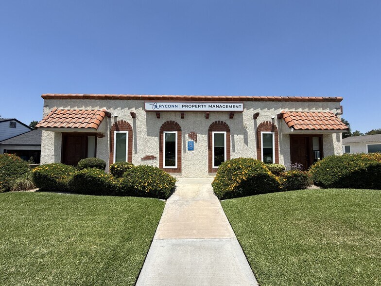 4869 Arlington Ave, Riverside, CA à louer - Photo de l’immeuble – Image 2 sur 2
