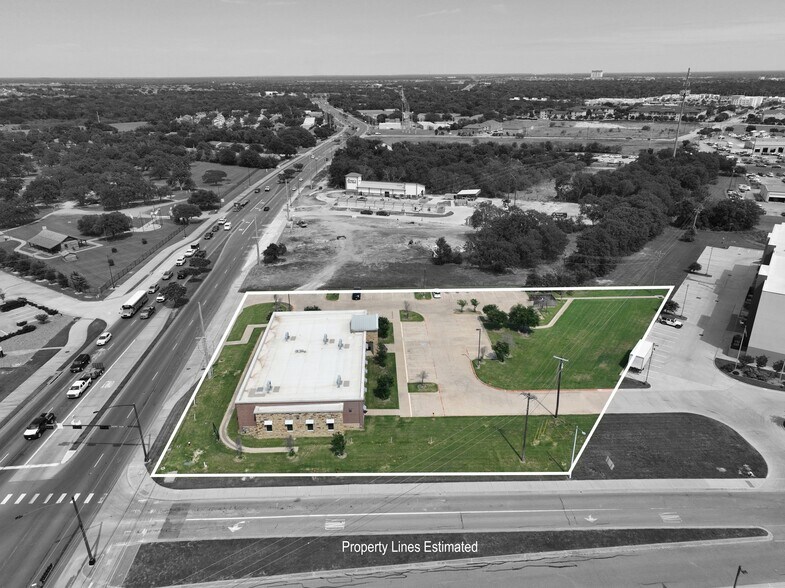2410 Boonville Rd, Bryan, TX à vendre - Photo de l’immeuble – Image 3 sur 22