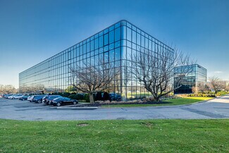 Plus de détails pour 445 Broadhollow Rd, Melville, NY - Bureau à louer