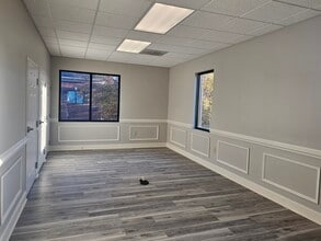 2013 Lawrenceville Suwanee Rd, Lawrenceville, GA à louer Photo intérieure– Image 2 sur 14