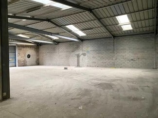 Plus de détails pour Bureau, Local d'activités à louer