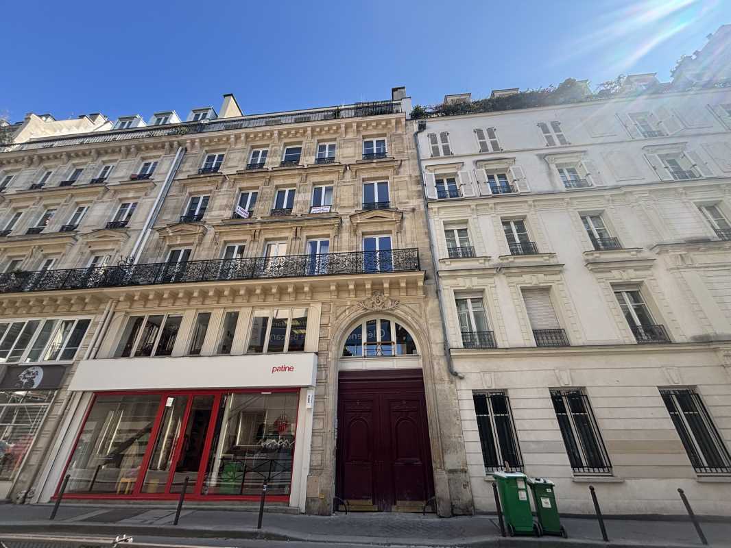 Bureau dans Paris à louer Photo de l’immeuble– Image 1 sur 9