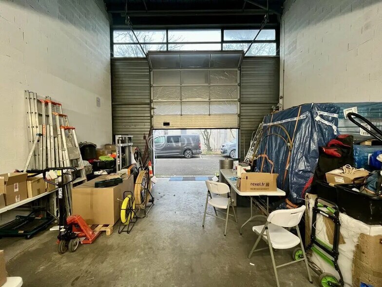 Local d’activités dans Taverny à louer - Photo intérieure – Image 3 sur 6