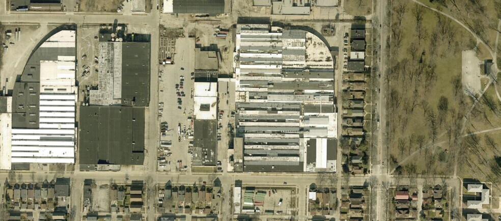 900 E Keefe Ave, Milwaukee, WI à vendre - Aérien – Image 3 sur 3