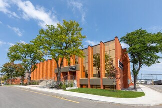 Plus de détails pour 1051 Tapscott Rd, Toronto, ON - Industriel/Logistique à louer