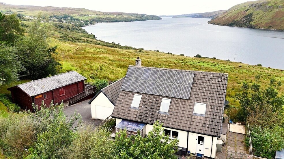 Marsco House and Otter Lodge, Isle Of Skye à vendre - Photo de l’immeuble – Image 3 sur 26