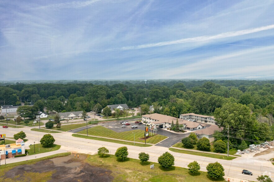1484 Gratiot Blvd, Marysville, MI à vendre - Aérien – Image 3 sur 6