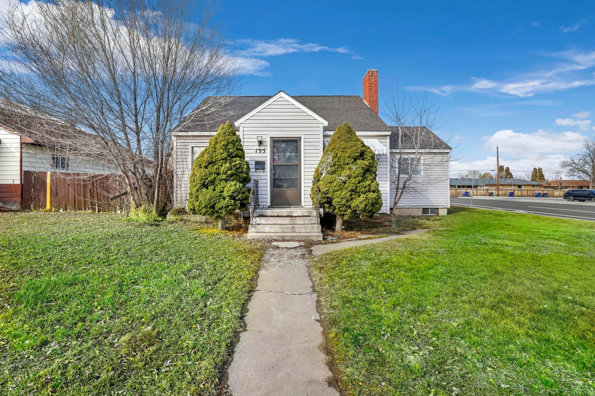 125 Shoup Ave W, Twin Falls, ID à vendre Photo principale– Image 1 sur 25