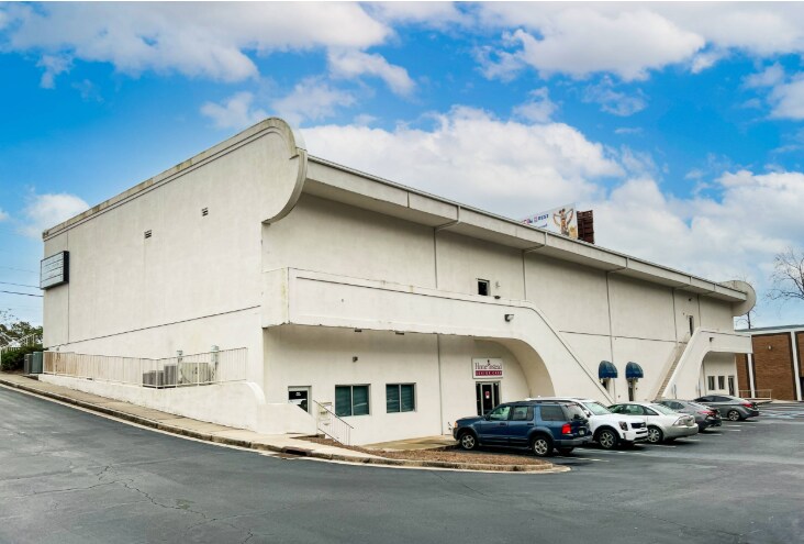 2940 Riverside Dr, Macon-Bibb, GA à louer - Photo de l’immeuble – Image 2 sur 7