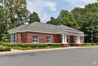 Plus de détails pour 1720 Oakdale Rd, Charlotte, NC - Local commercial à vendre
