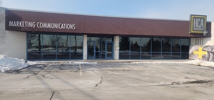 4600 Rhodes Dr, Windsor, ON à louer Photo de l’immeuble– Image 1 sur 9