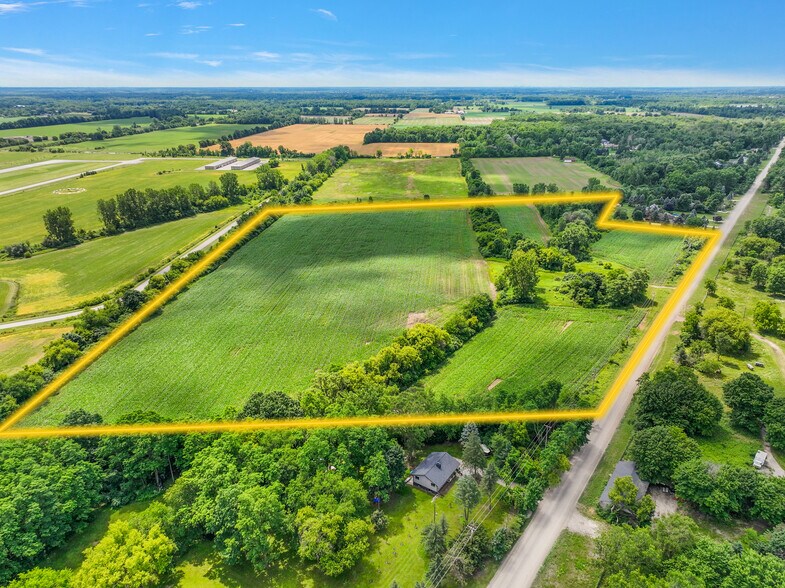 67800-67990 Powell Rd, Washington, MI à vendre - Photo de l’immeuble – Image 2 sur 4