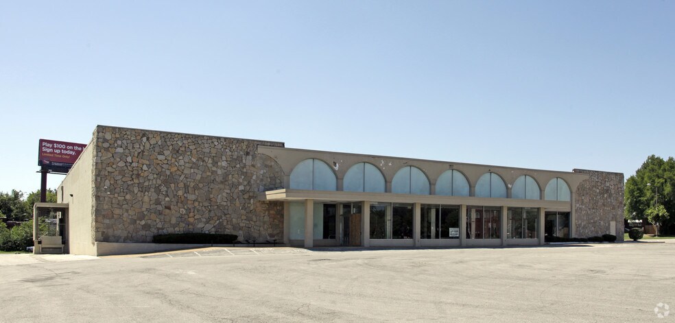 4330 S Broadway, Saint Louis, MO à vendre - Photo principale – Image 1 sur 11