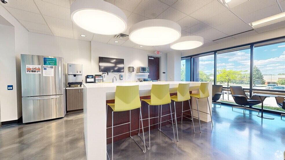 1250 Northland Dr, Saint Paul, MN à louer - Numérisation 3D Matterport – Image 3 sur 27