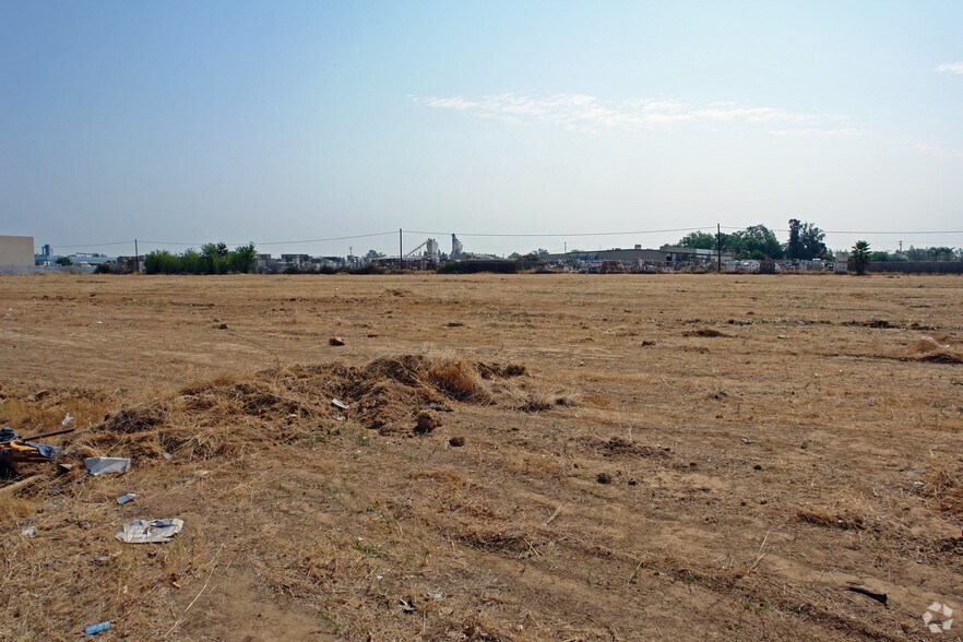 Jackson Rd @ Harlin Dr., Sacramento, CA à vendre - Photo principale – Image 1 sur 5