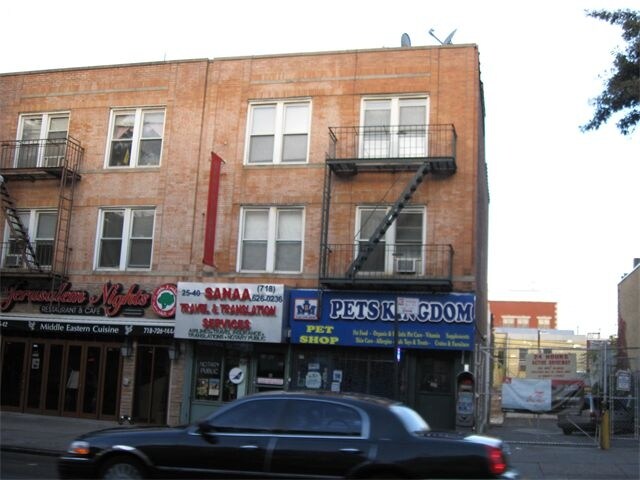 2540 Steinway St, Long Island City, NY à louer - Photo de l’immeuble – Image 2 sur 11