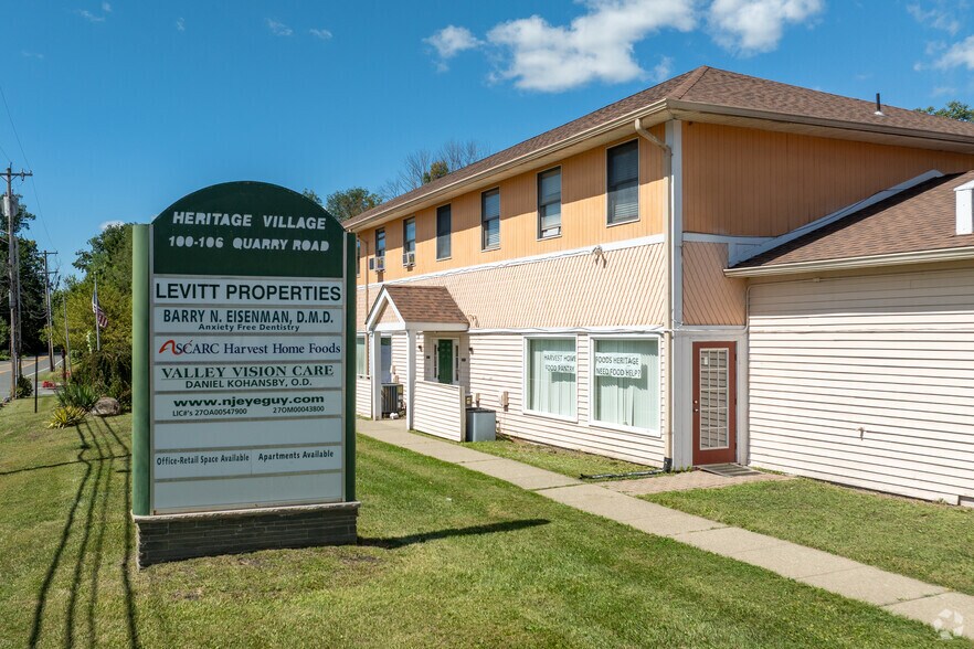 100 Quarry Rd, Hamburg, NJ à louer - Photo de l’immeuble – Image 1 sur 5