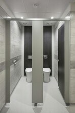 93 George Richards Way, Altrincham à louer Photo de l’immeuble– Image 2 sur 15