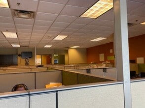 4200 Dahlberg Dr, Golden Valley, MN à louer Photo intérieure– Image 2 sur 5