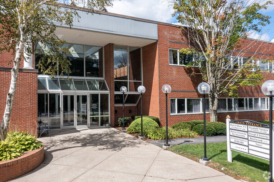 90 New State Hwy, Raynham, MA à louer - Photo de l’immeuble – Image 3 sur 6