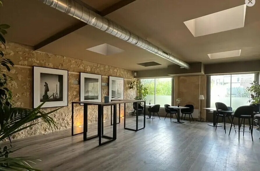 Local commercial dans Bordeaux à louer - Photo de l’immeuble – Image 2 sur 3