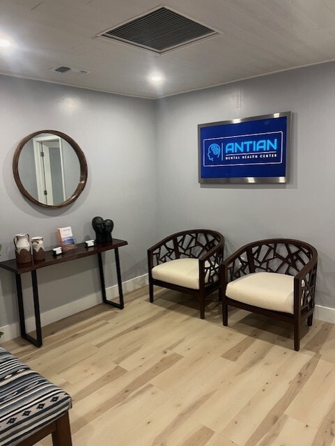 13590 SW 134th Ave, Miami, FL 33186 - Lot 202 -  - Photo intérieure - Image 1 of 7